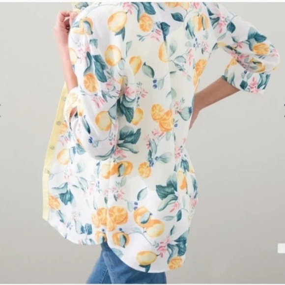 Chico’s 100% Linen Lemon Citrus Button Up Blouse Size 00 (US 2) - Picture 3 of 12